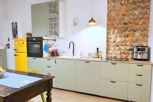 OLEGGIO - BILOCALE CON TERRAZZO